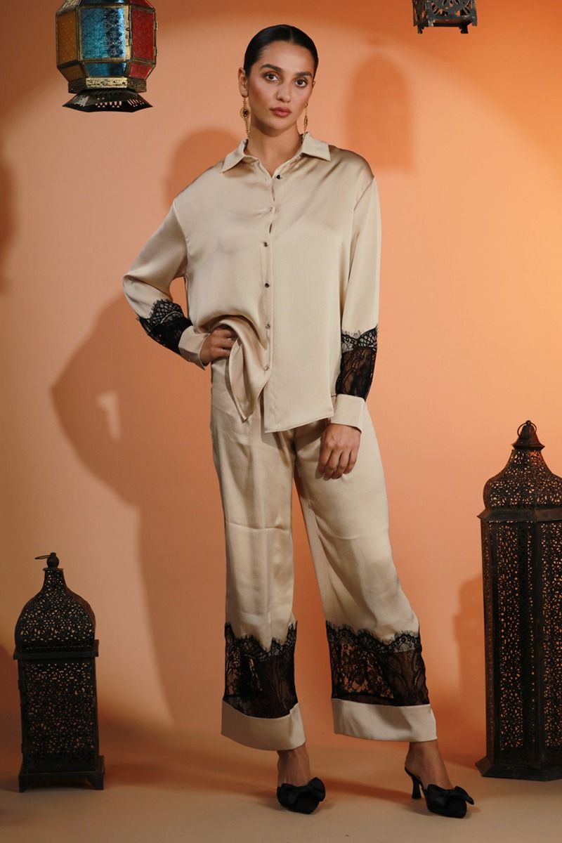 wide leg satin women pants with dantel details