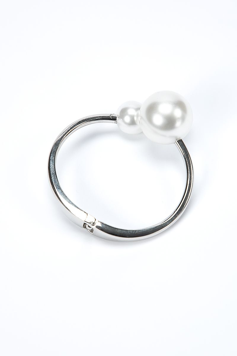 women accessory bracelet