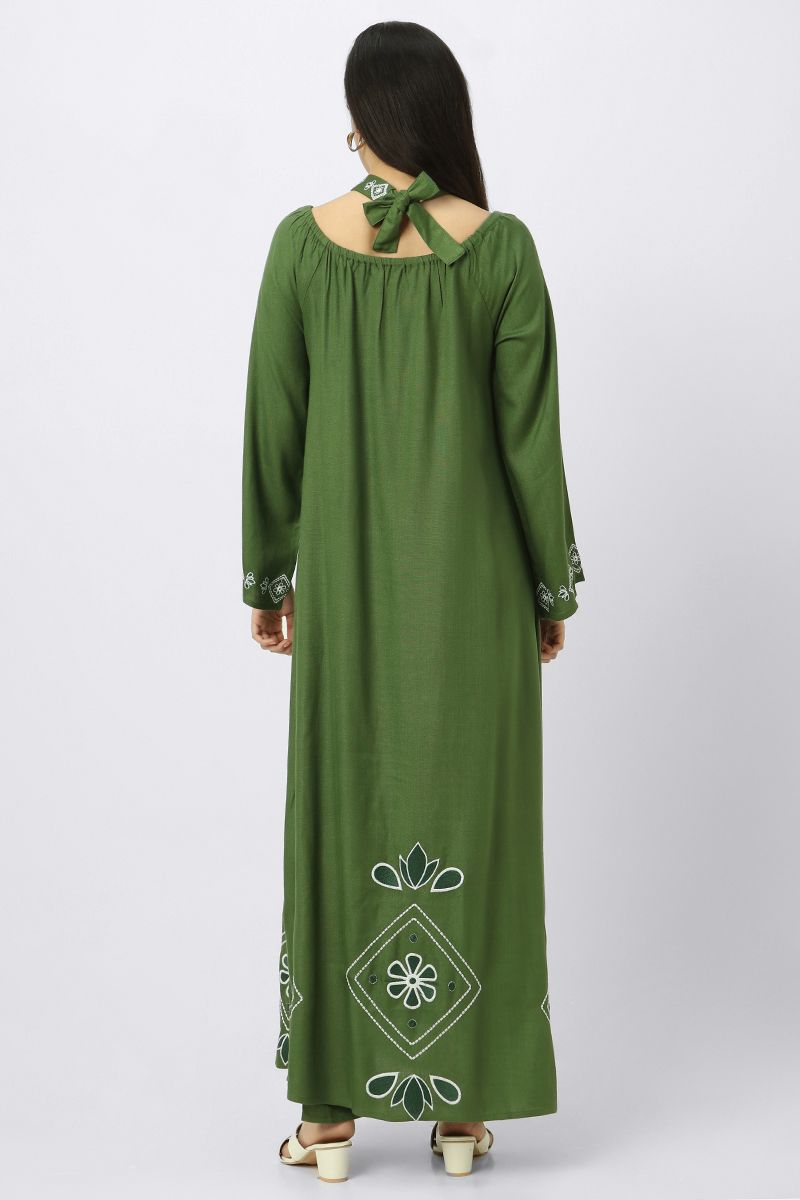 maxi women dress with embroidery and neck strap