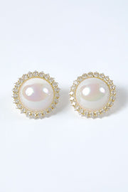 women accessory earrings