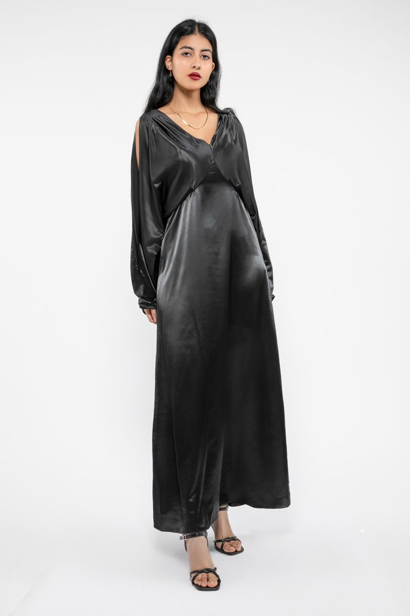 women dress with slice sleeves