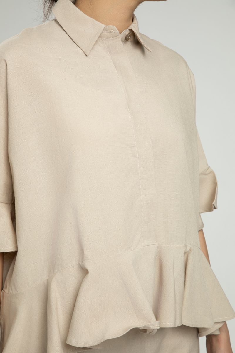 Ruffled Hem Shirt with Short Sleeves
