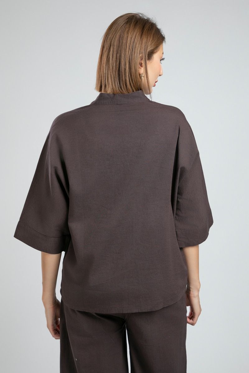 Three Quarter Sleeve Summer Blouse with V Neck