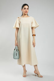 فستان نسائي صيفي طويل بأكمام قصيرة - أكمام واسعة بتصميم مرفوع، زخارف على شكل زهور في كم واحد