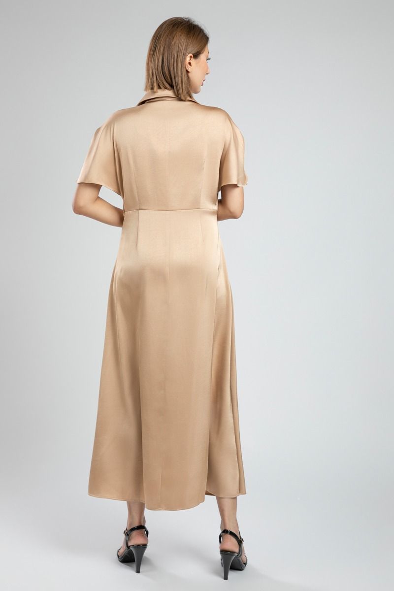 فستان نسائي طويل أنيق بطيات خصر وفتحات أكمام