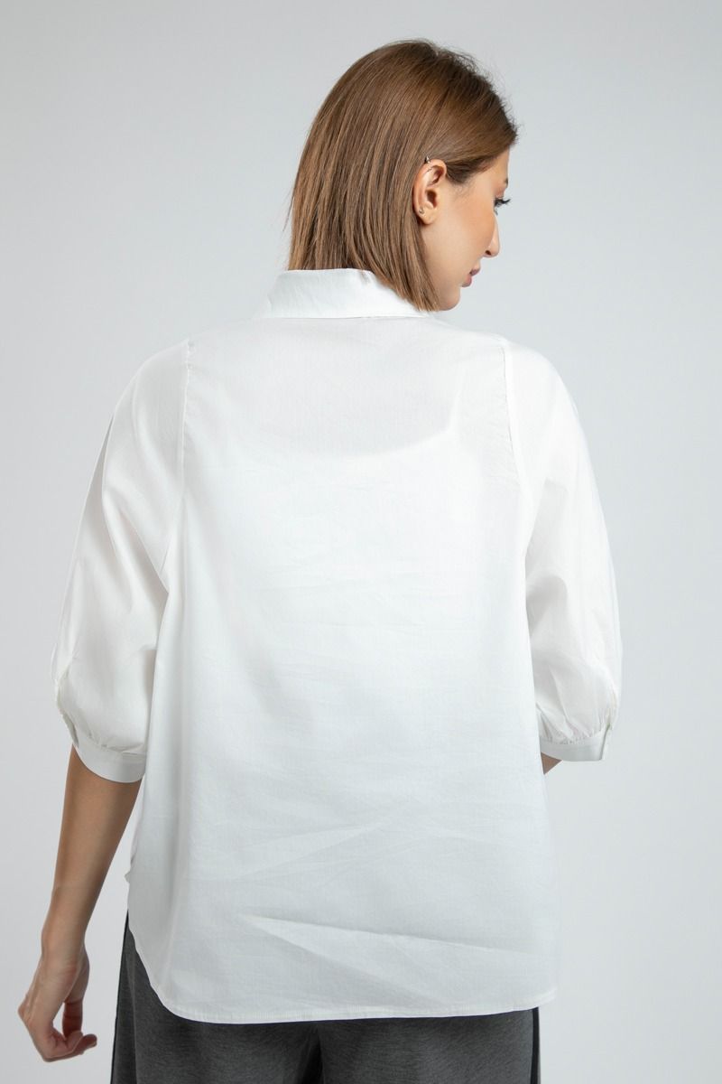 Elegant Summer Shirt with Puffed Sleeves