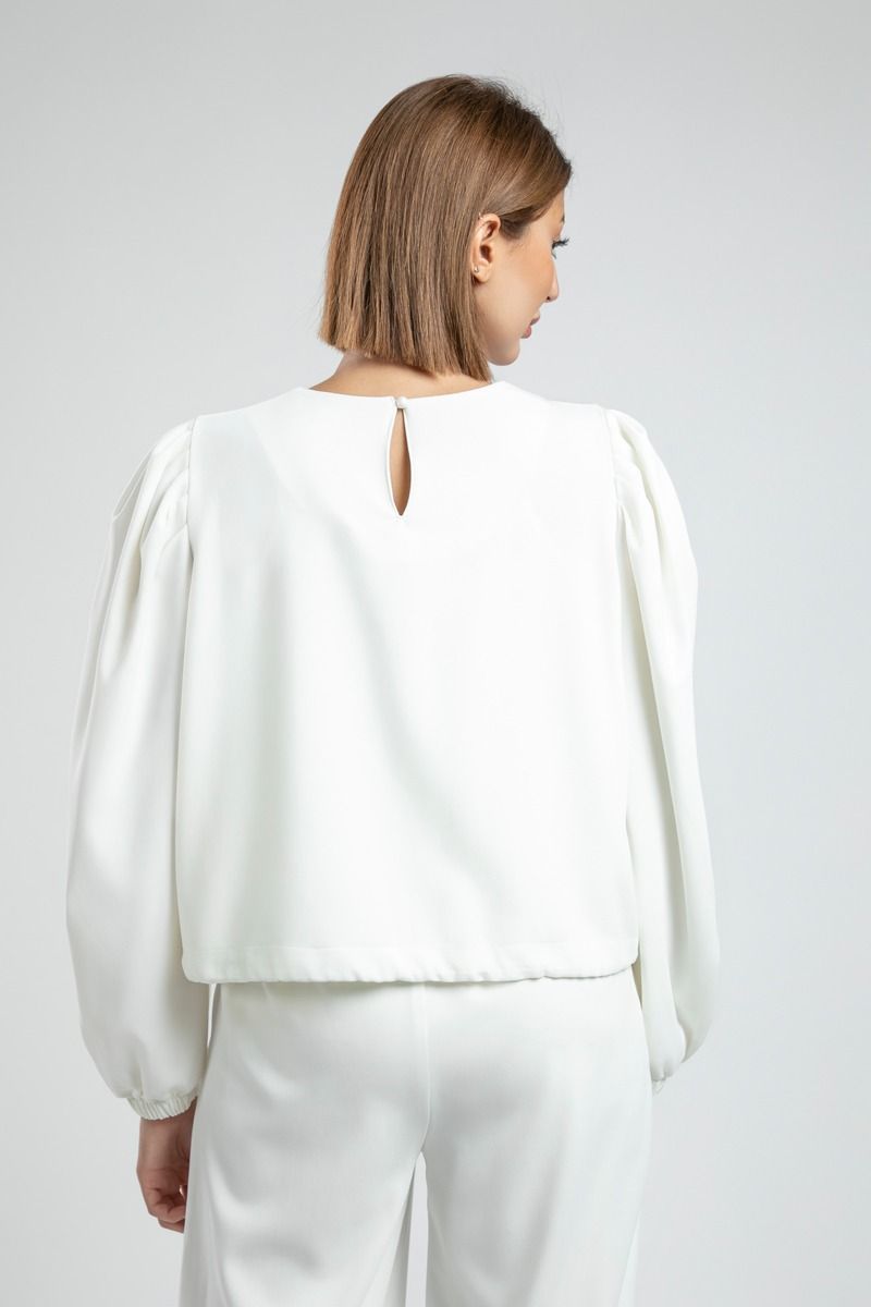 Chic Cropped Blouse with Puffed Sleeves