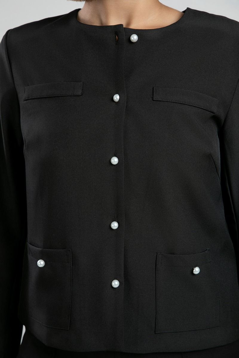 Elegant Office Blazer with Round Neck