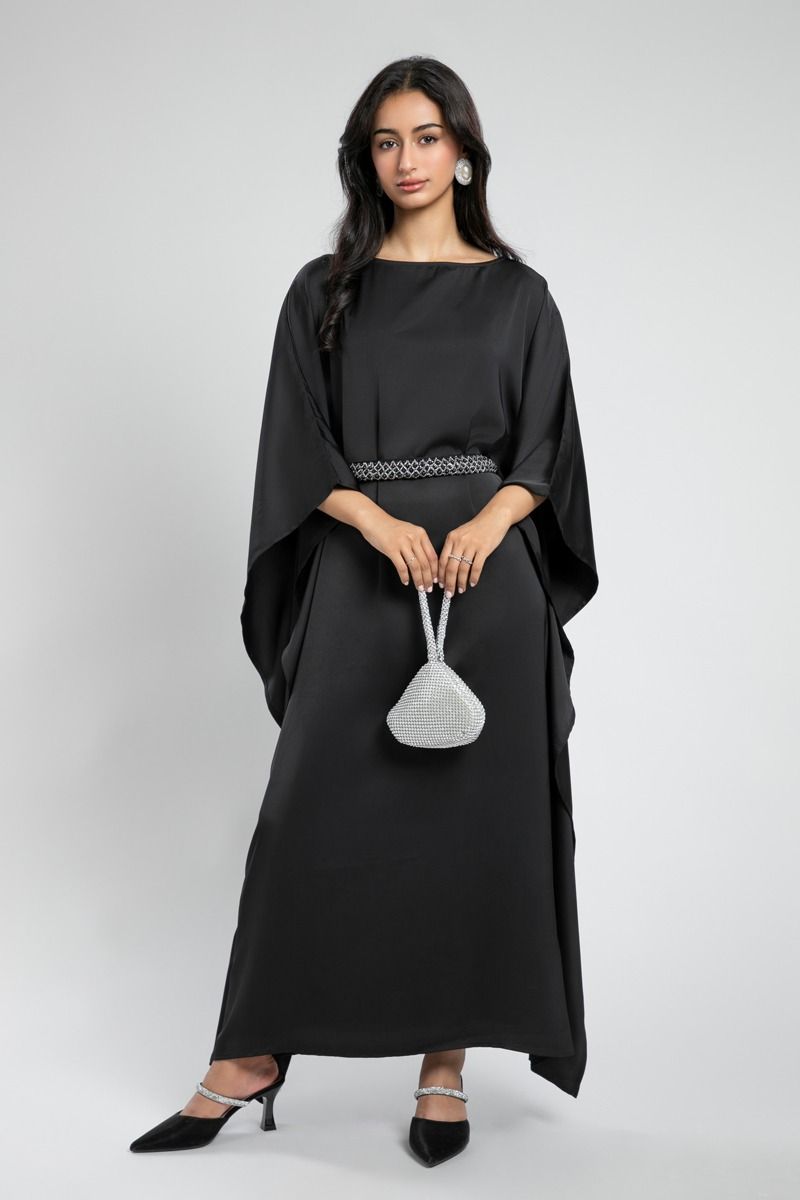 Evening Dress with Elegant Waist Detail