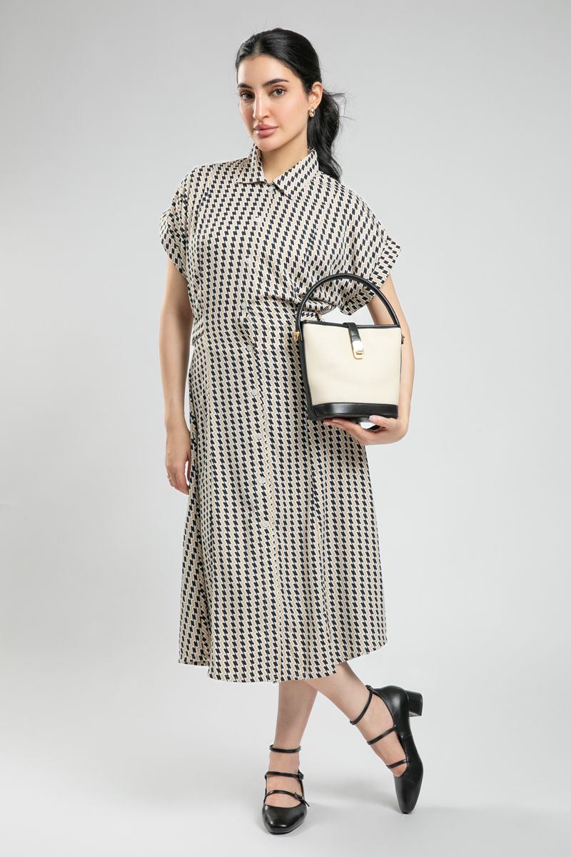 Women's Short Sleeve Midi Shirt Dress - Full Printed Pattern