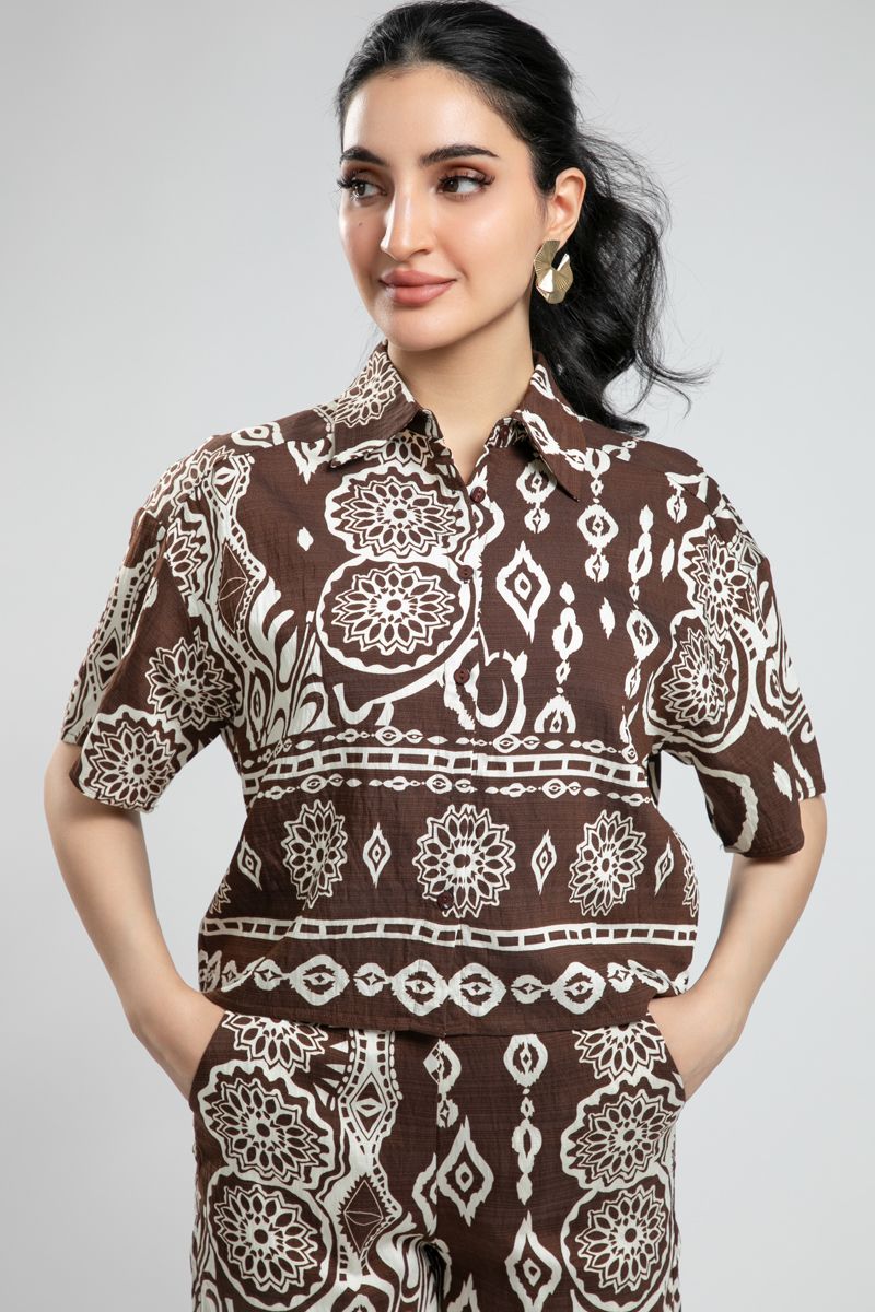 Printed Cropped Shirt with Collar
