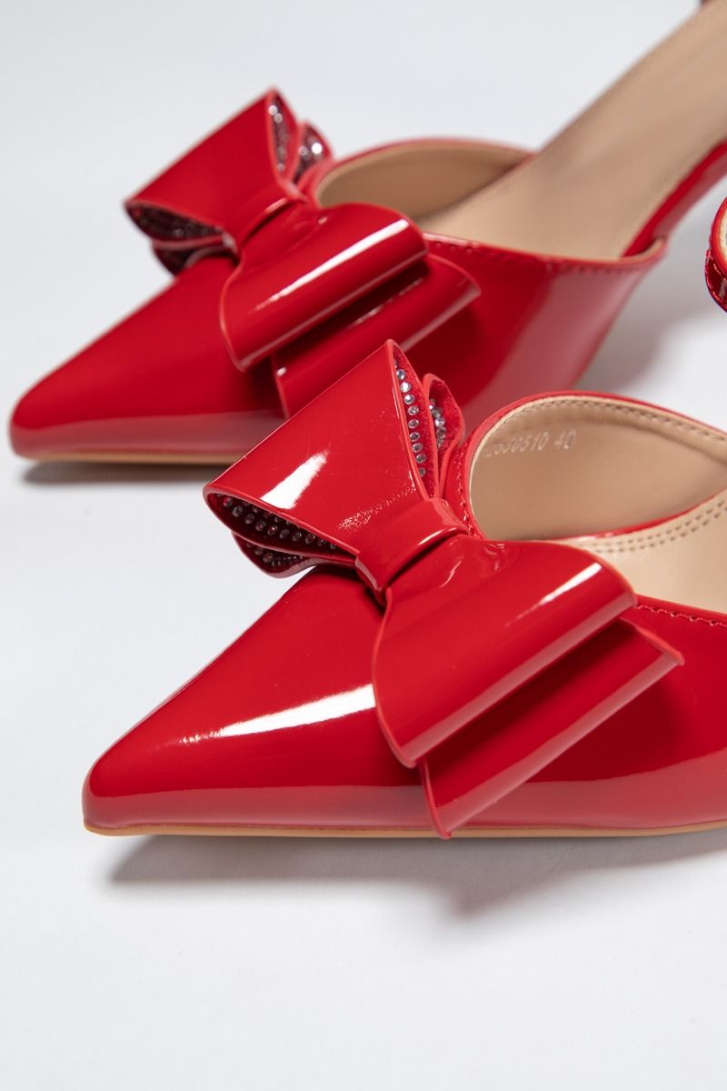 Glossy Heeled Slingback Sandals - Bow Charm