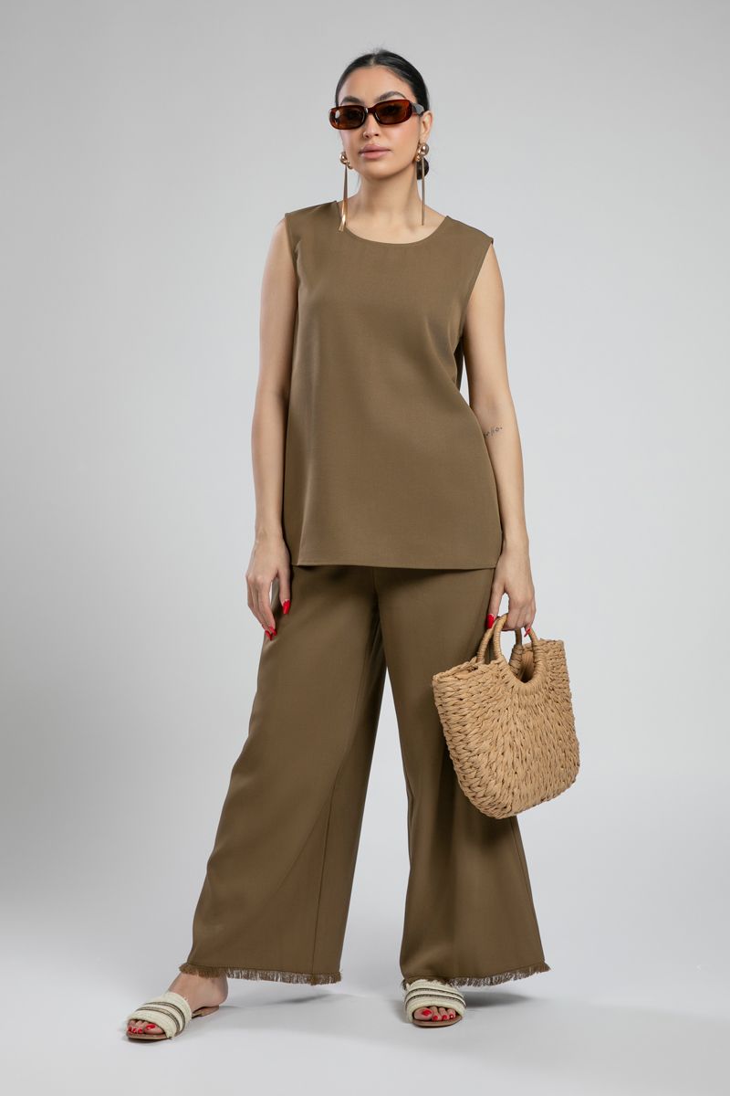 Wide Leg Pants with Frayed Hem