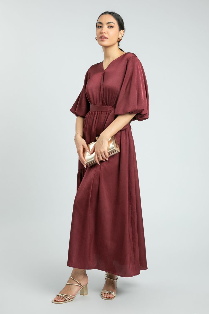 فستان نسائي ماكسي أنيق بأكمام منفوشة من الساتان