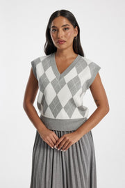 Knitted Argyle Sleeveless Vest