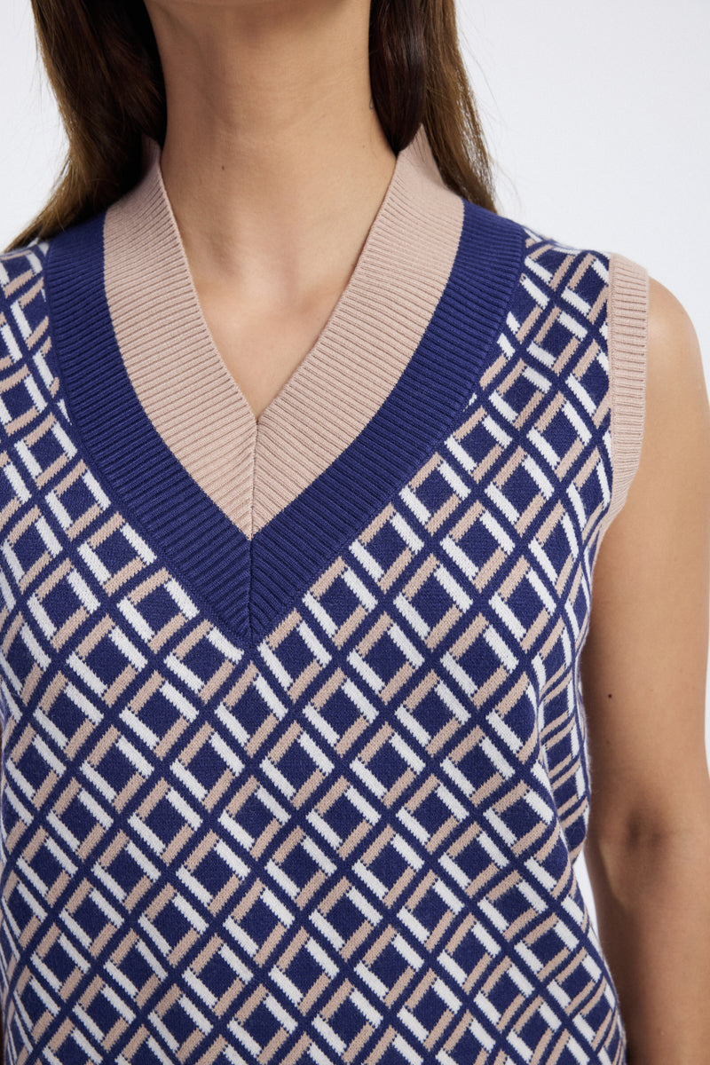 Knitted Geometric Sleeveless Vest
