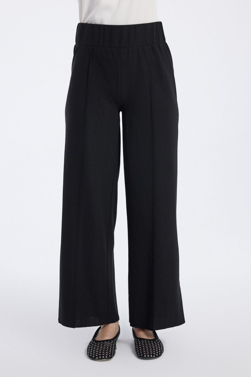 Wide Leg Pants with Back Pockets