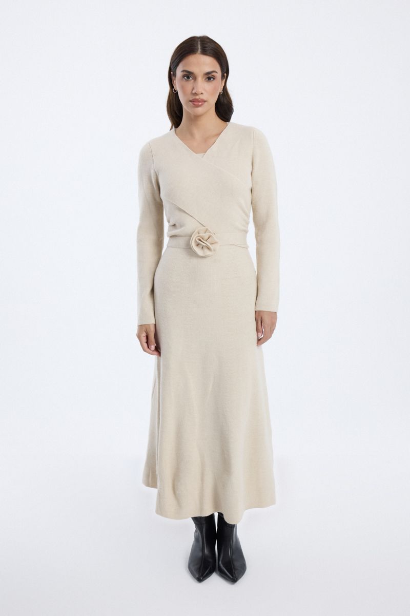 Long Sleeve Knit Dress with Belt