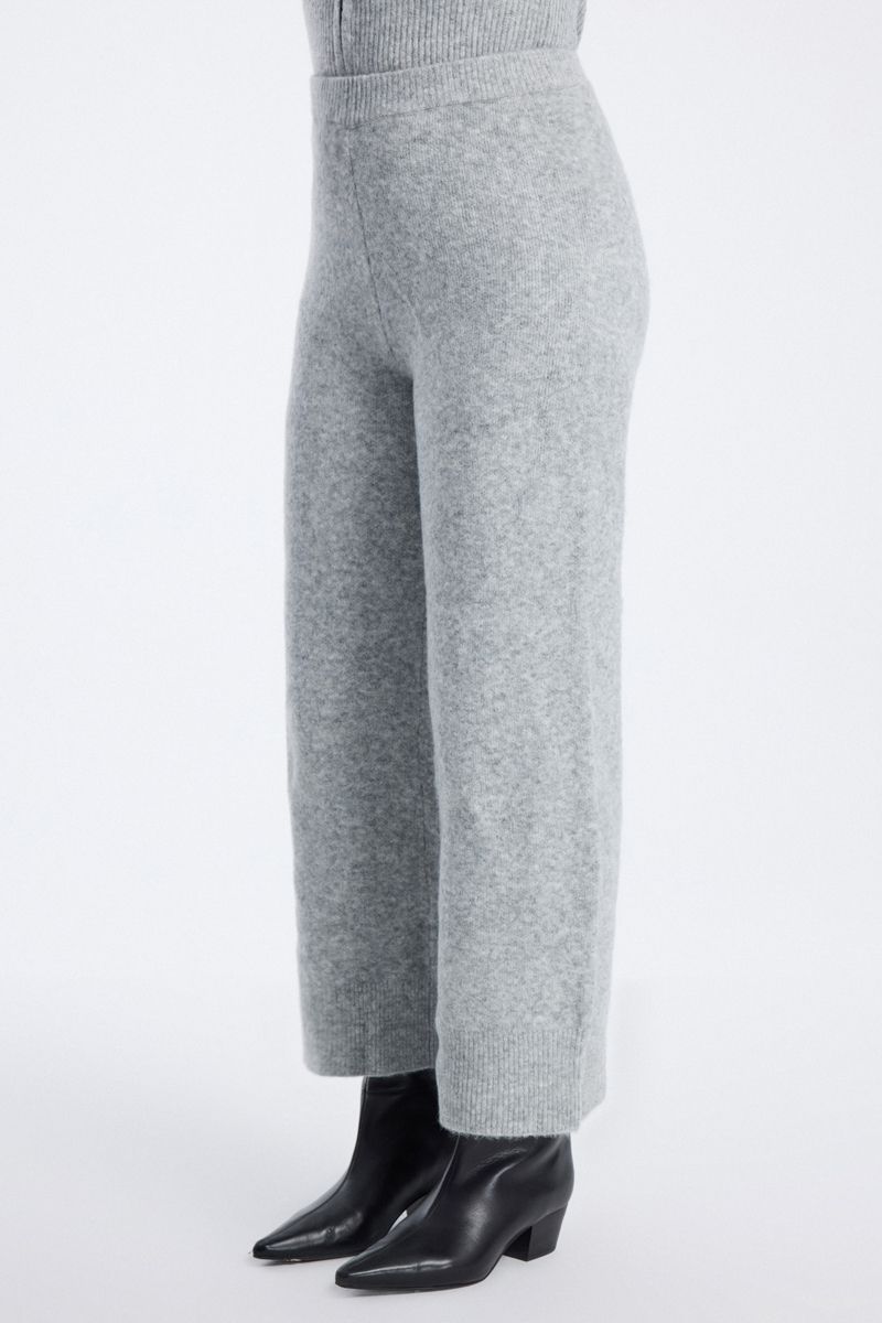 knitted wide leg pants