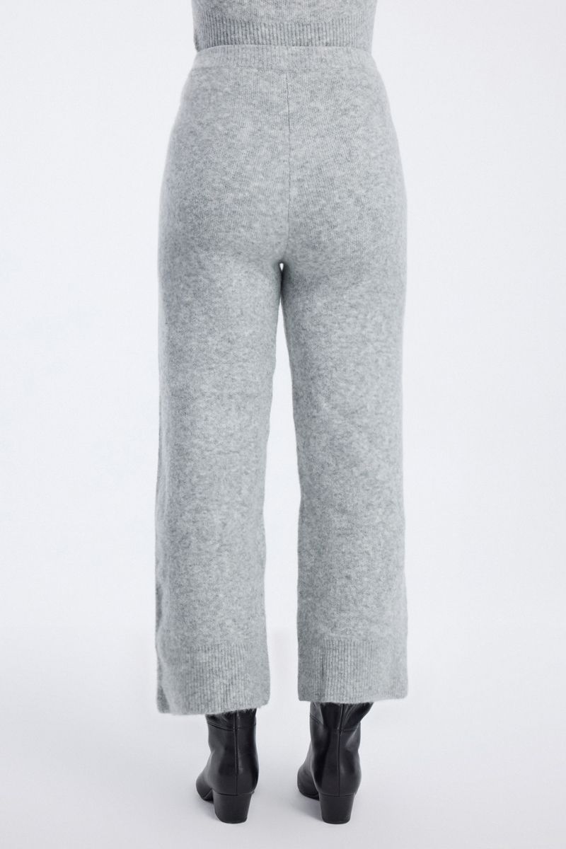 knitted wide leg pants