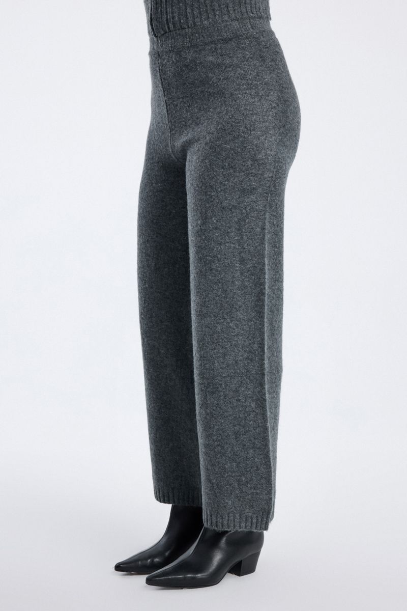 knitted wide leg pants
