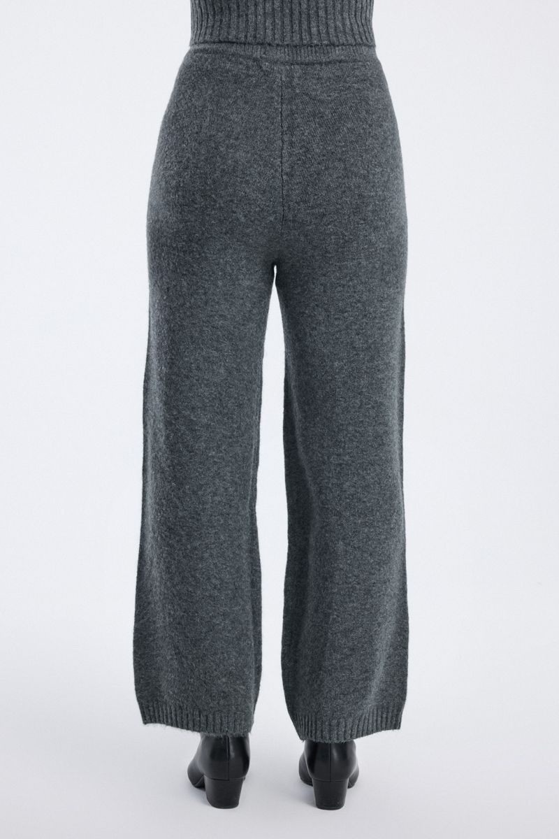 knitted wide leg pants