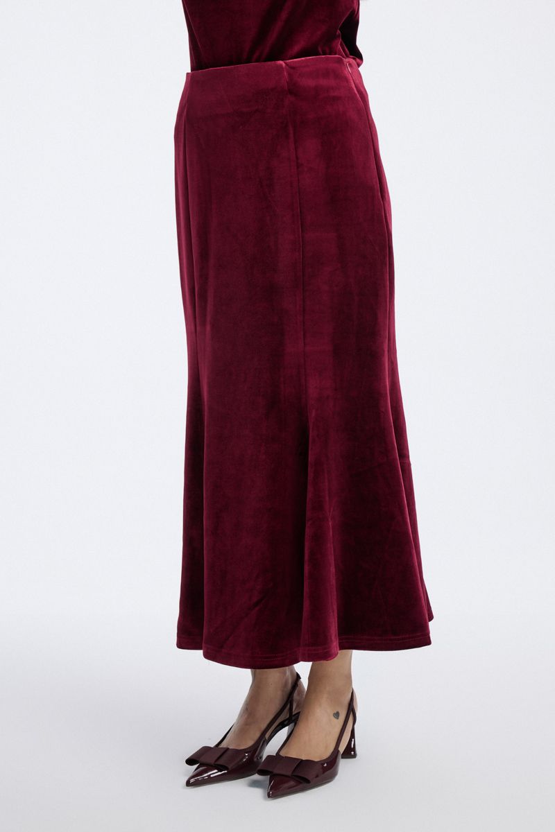 Velvet Longline Skirt
