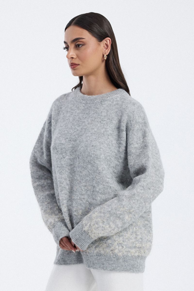 knitted sweater with gradient hem