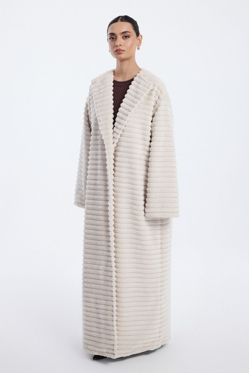faux fur farwa coat with ribbed texture