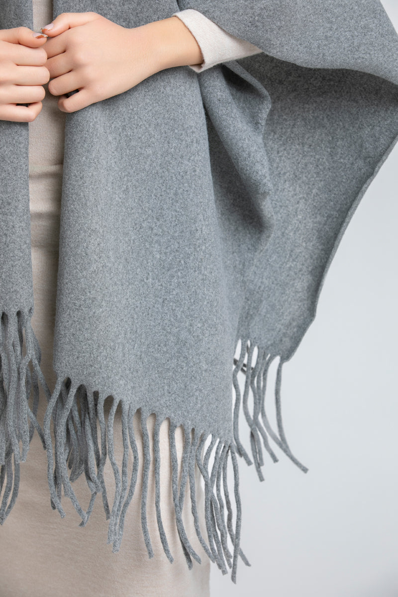 شال صوفي بحواف شراشيب