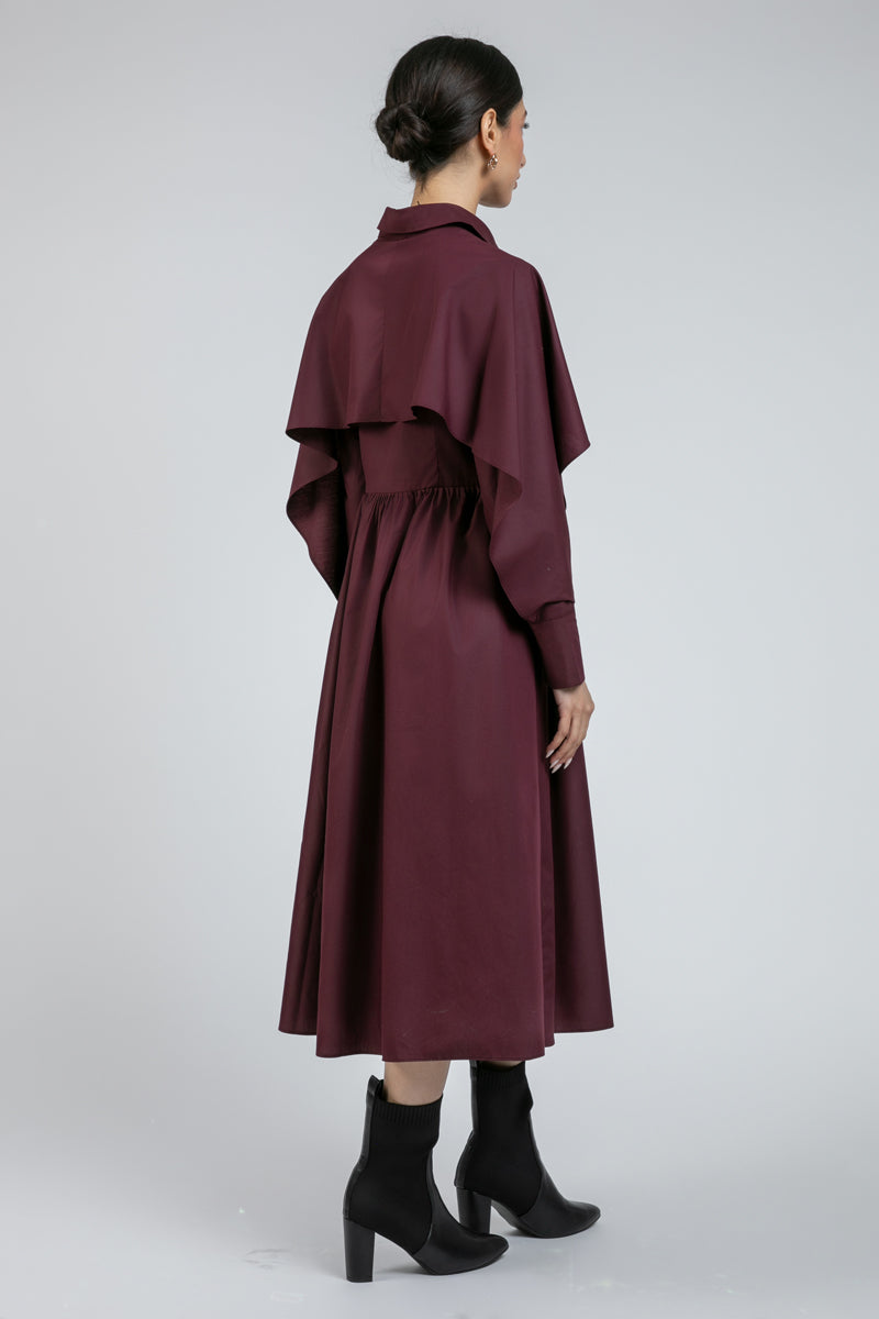 فستان ميدي بتفصيل كيب وياقة قميص