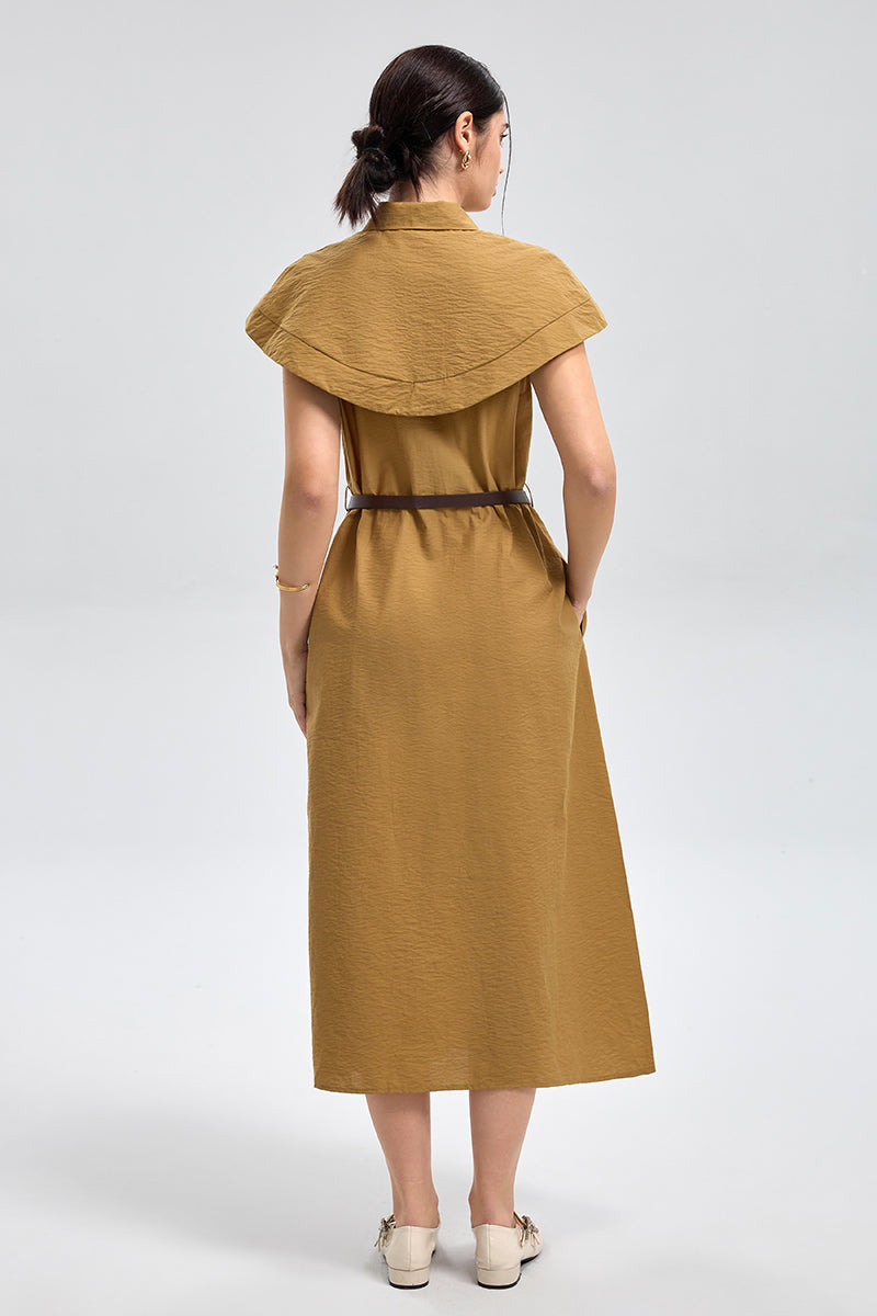 فستان بياقة كاب وحزام خصر