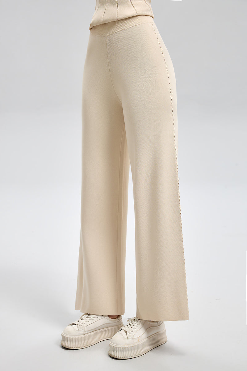 بنطلون محبوك واسع الساق