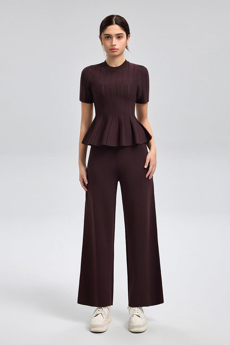 بنطلون محبوك واسع الساق