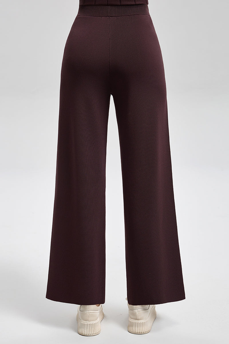 بنطلون محبوك واسع الساق