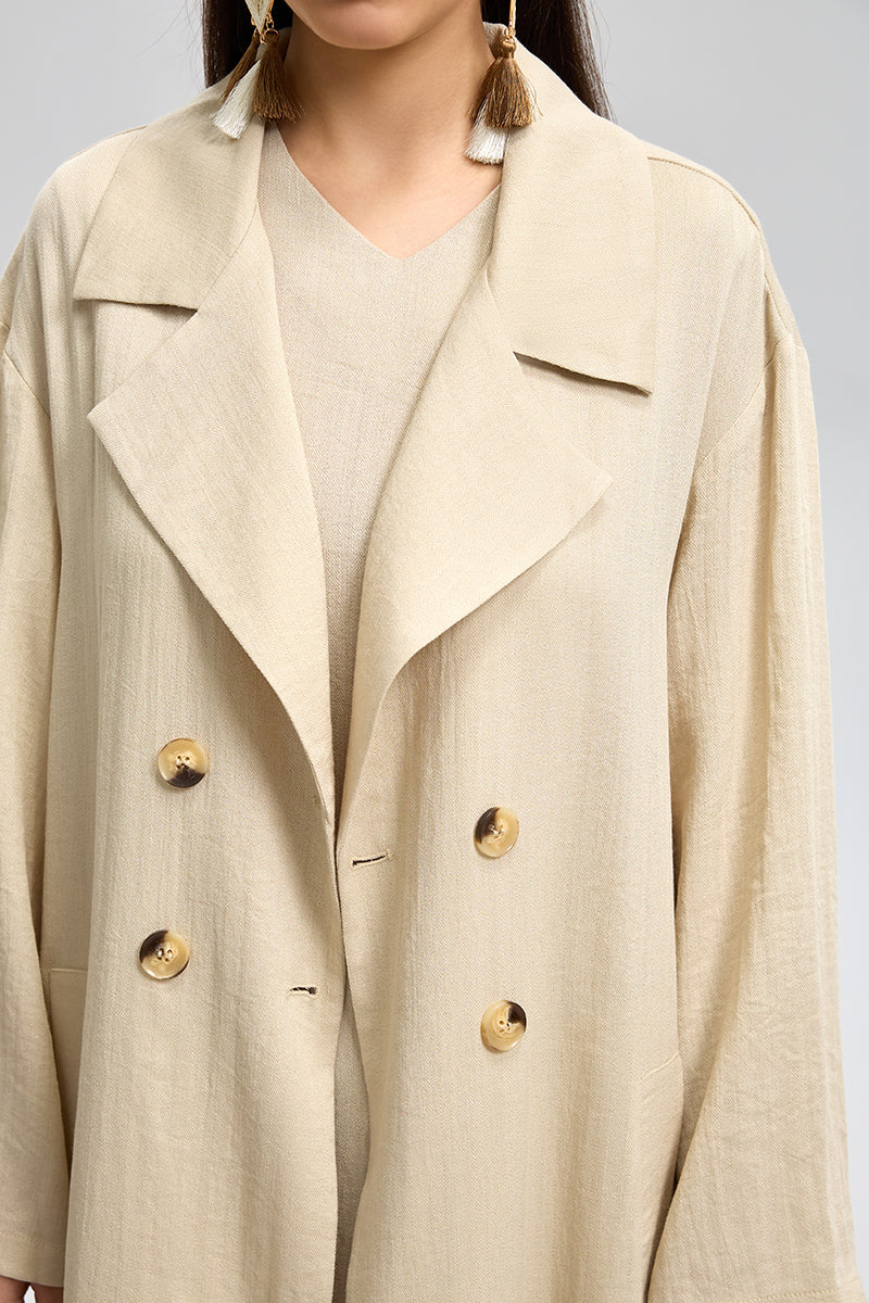 معطف طويل واسع بقصة انسيابية