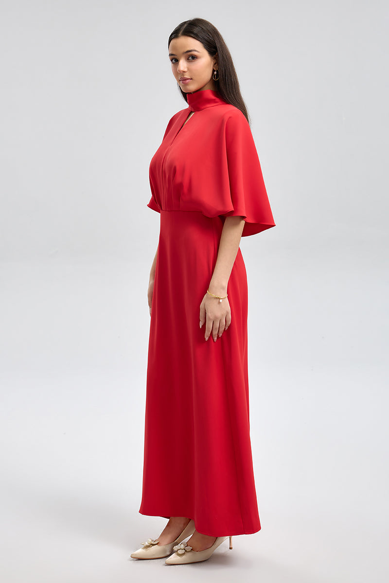 فستان سهرة بياقة مرتفعة وربطة خلفية