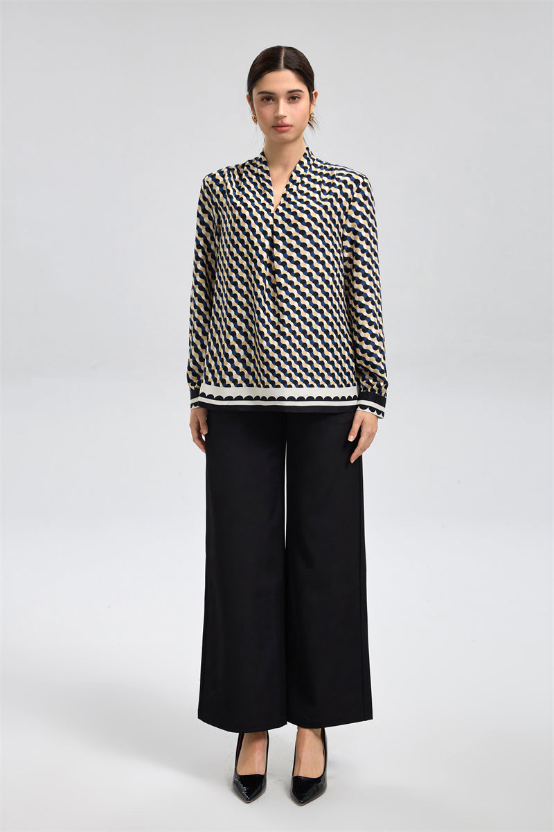 بنطال واسع بقصة مستقيمة