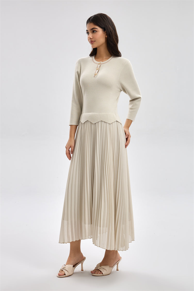 فستان طويل بكسرات