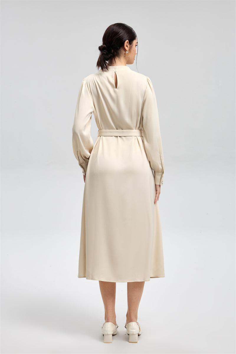 فستان ساتان ميدي أنيق مع حزام