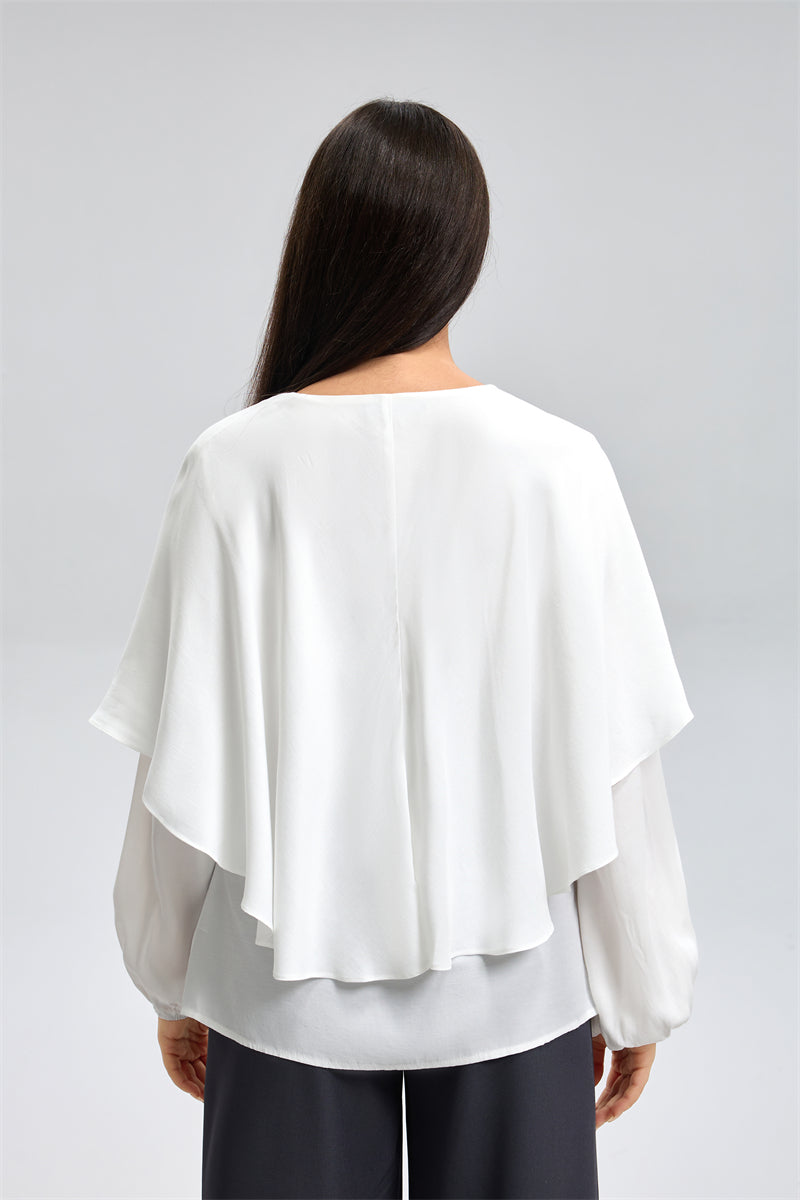 بلوزة أنيقة بطبقة كاب علوية