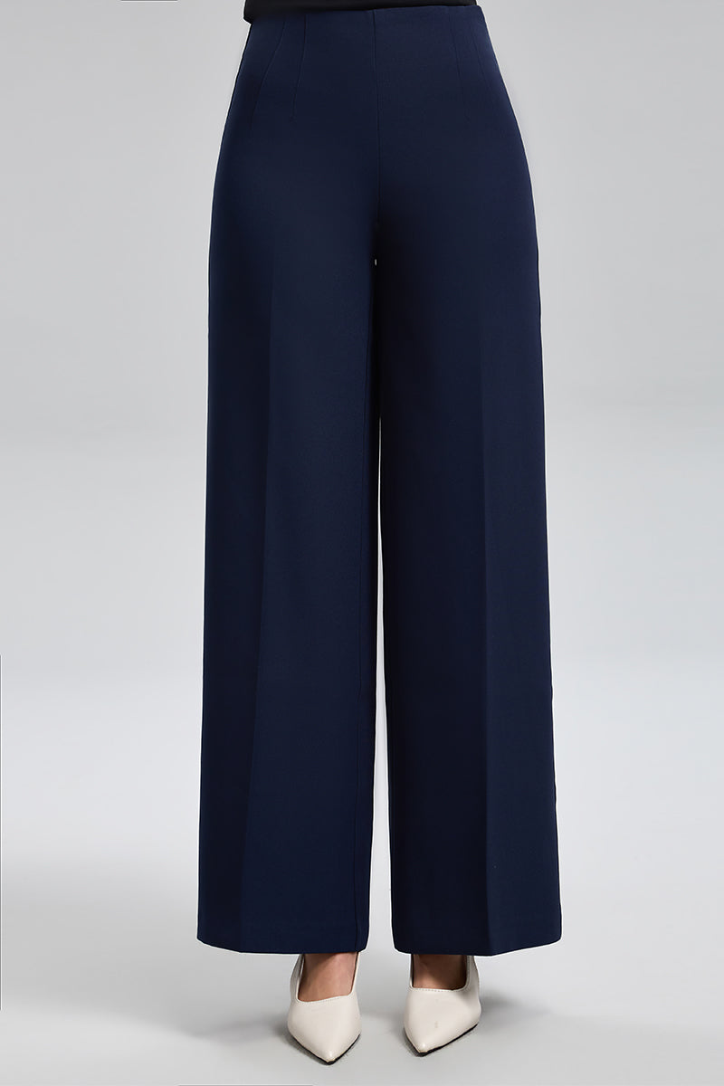 بنطال واسع بقصّة خصرٍ عالٍ