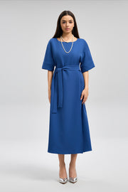 فستان ميدي بحزام وأكمام مريحة