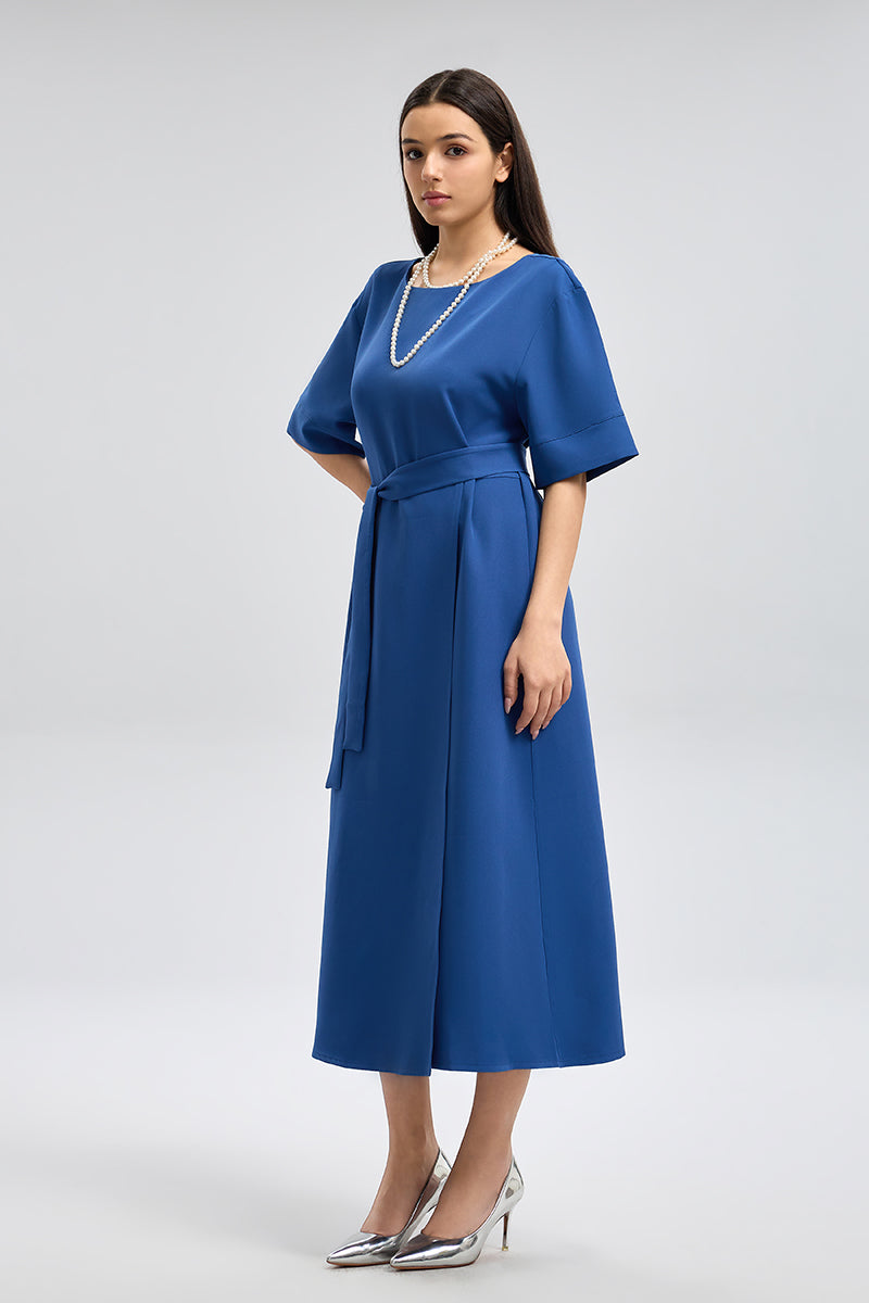 فستان ميدي بحزام وأكمام مريحة