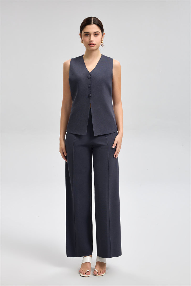 بنطال محبوك واسع بقصّة مستقيمة