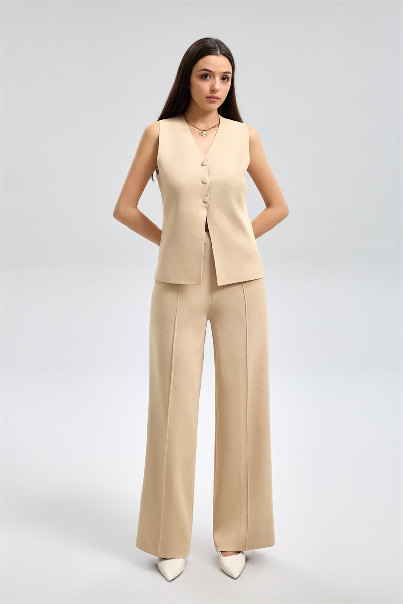 بنطال محبوك واسع بقصّة مستقيمة