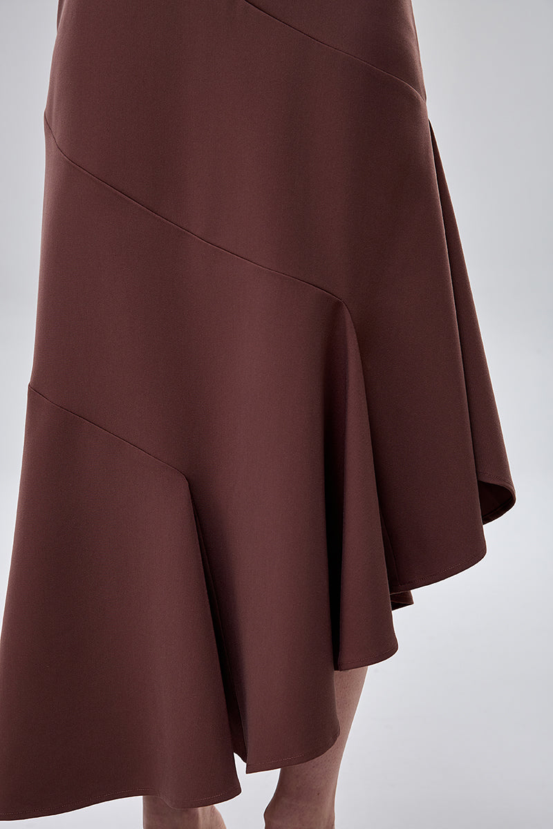 تنورة ميدي بقصة غير متماثلة