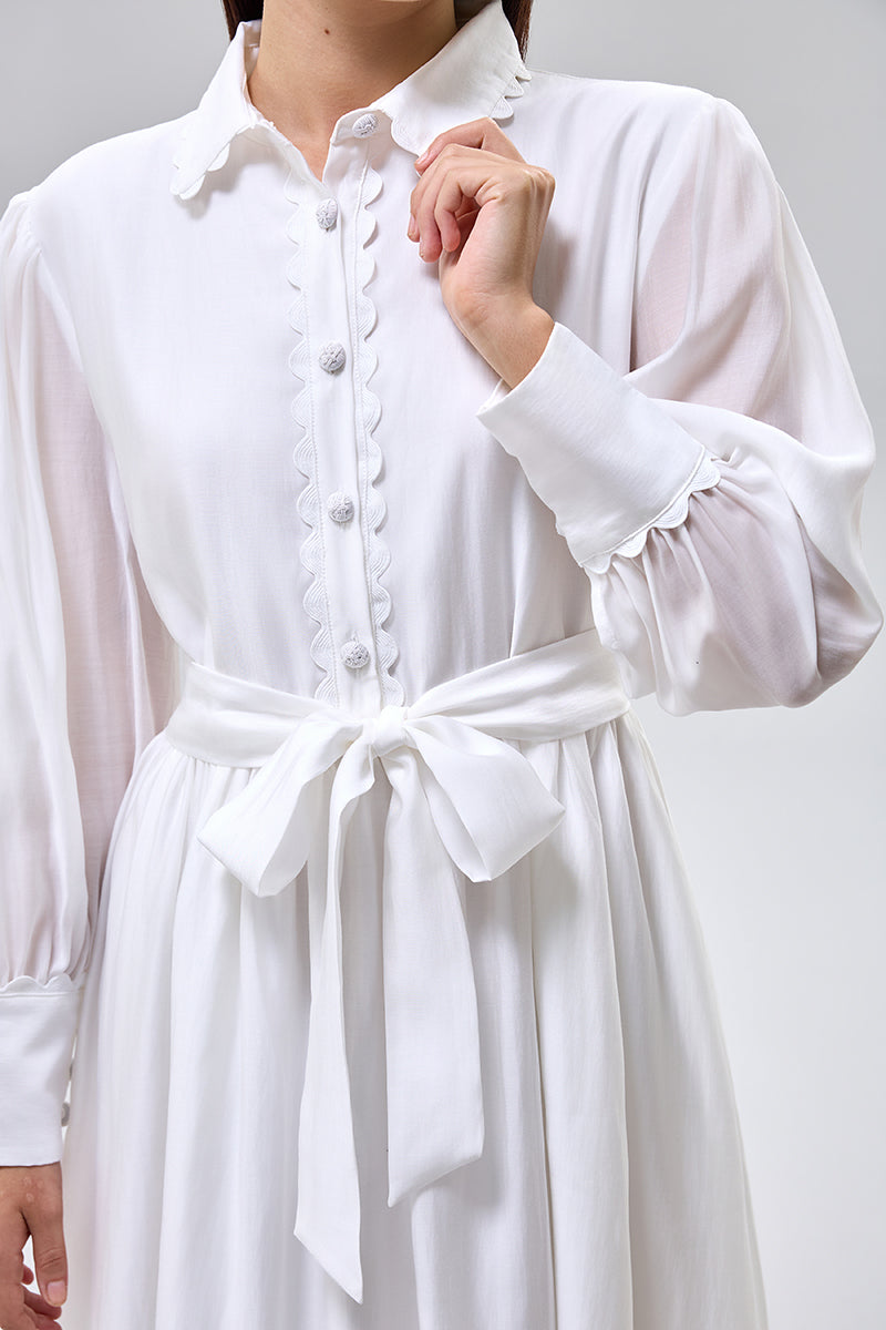 فستان ميدي بأكمام طويلة مع حزام