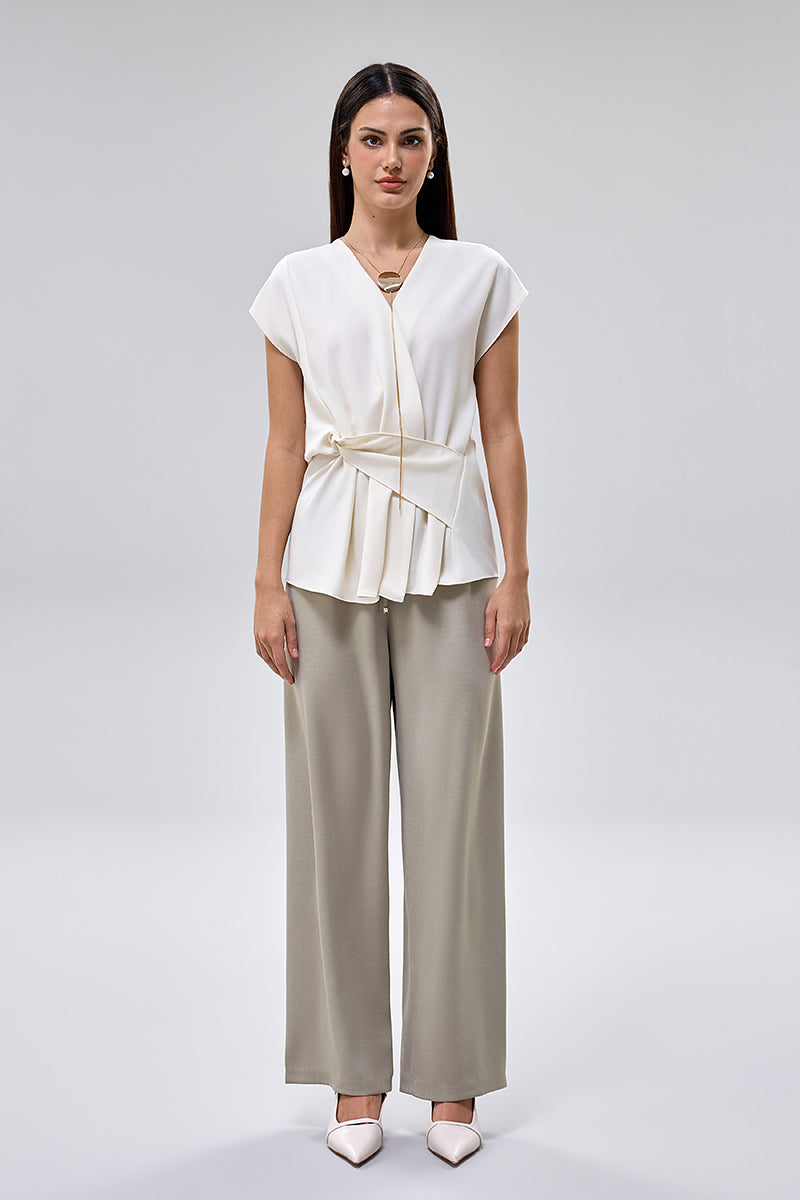 بنطلون واسع بخصر مطاطي ورباط