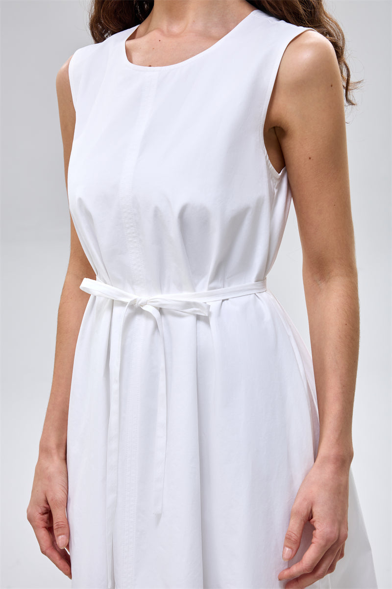 فستان ميدي بدون أكمام بطبقات مع حزام